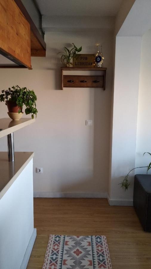 Apartamento Con Vistas Al Rio Guadalquivir En Triana, Sevilla Exterior photo